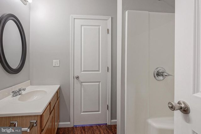 410 N WIOTA ST, Philadelphia, PA 19104