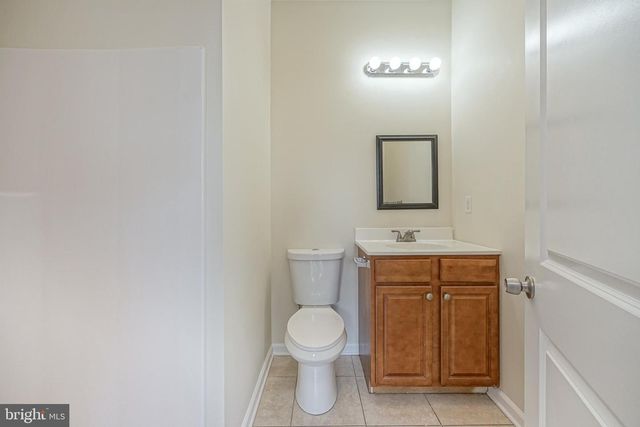 410 N WIOTA ST, Philadelphia, PA 19104