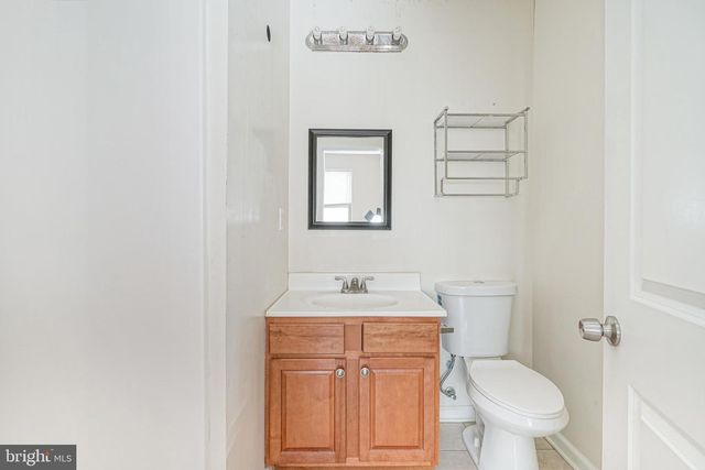 410 N WIOTA ST, Philadelphia, PA 19104
