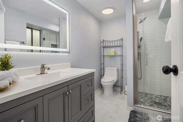 7109 NE 149th Court, Kenmore, WA 98028