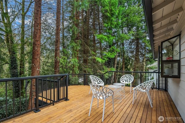 7109 NE 149th Court, Kenmore, WA 98028