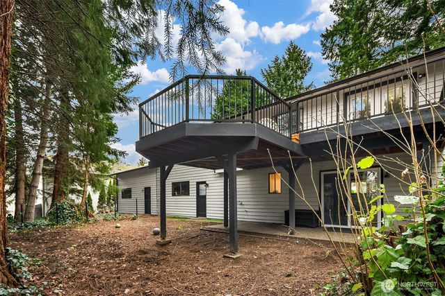 7109 NE 149th Court, Kenmore, WA 98028