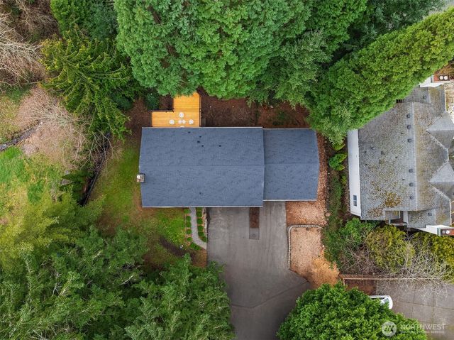 7109 NE 149th Court, Kenmore, WA 98028