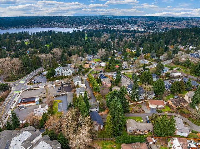 7109 NE 149th Court, Kenmore, WA 98028