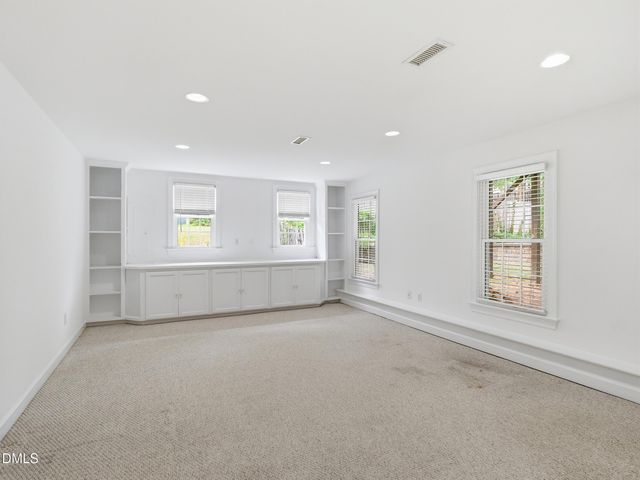 110 Lost Tree Lane, Cary, NC 27513