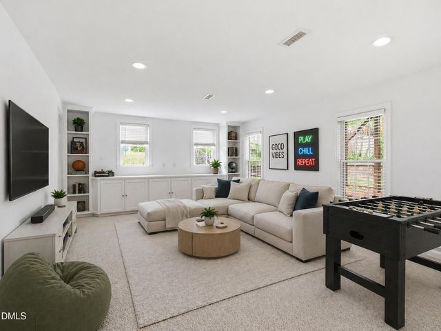 110 Lost Tree Lane, Cary, NC 27513