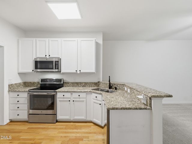110 Lost Tree Lane, Cary, NC 27513