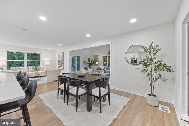 5610 SHADE TREE LN, Alexandria, VA 22310