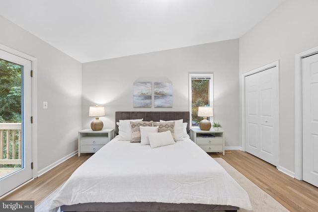 5610 SHADE TREE LN, Alexandria, VA 22310