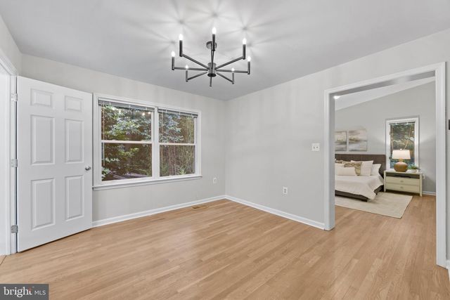 5610 SHADE TREE LN, Alexandria, VA 22310