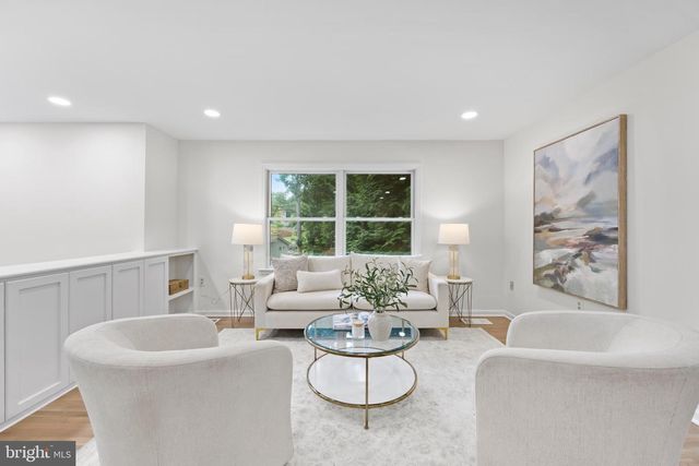 5610 SHADE TREE LN, Alexandria, VA 22310