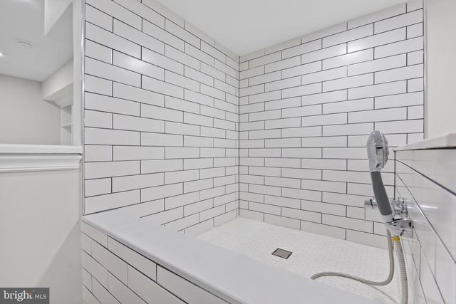 5610 SHADE TREE LN, Alexandria, VA 22310