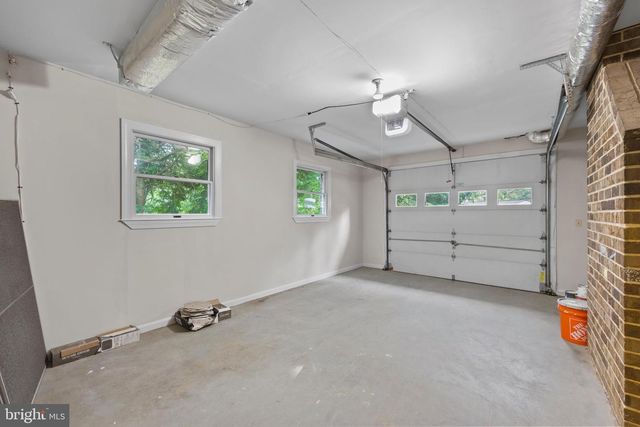 5610 SHADE TREE LN, Alexandria, VA 22310