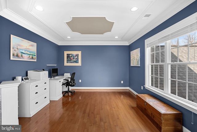 15806 WATERFORD CREEK CIR, Hamilton, VA 20158