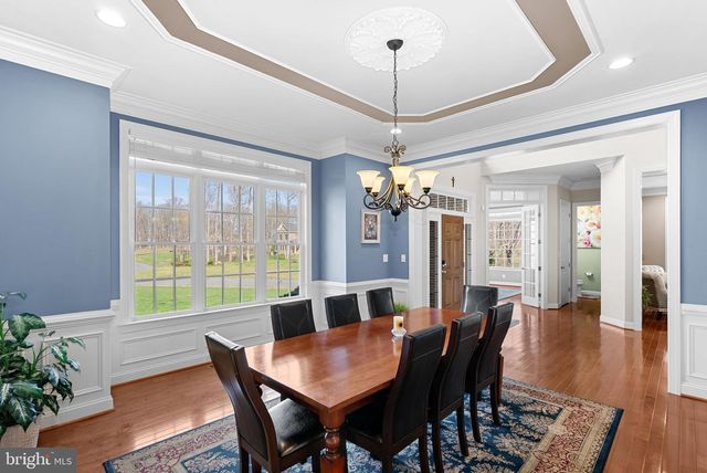 15806 WATERFORD CREEK CIR, Hamilton, VA 20158