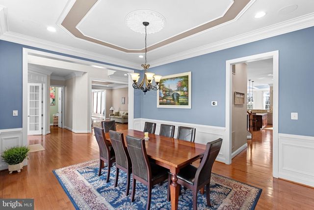 15806 WATERFORD CREEK CIR, Hamilton, VA 20158