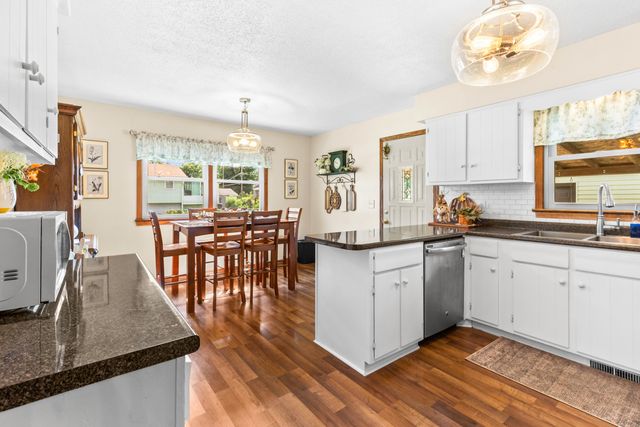 3001 35TH Avenue, Council Bluffs, IA 51501