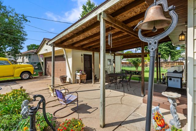 3001 35TH Avenue, Council Bluffs, IA 51501