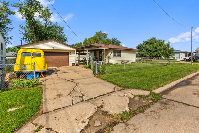 3001 35TH Avenue, Council Bluffs, IA 51501