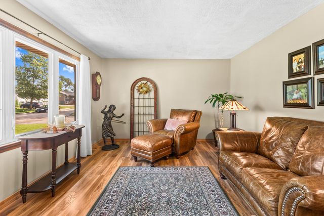 3001 35TH Avenue, Council Bluffs, IA 51501