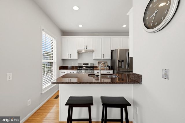 13928 GOTHIC DR, Centreville, VA 20121