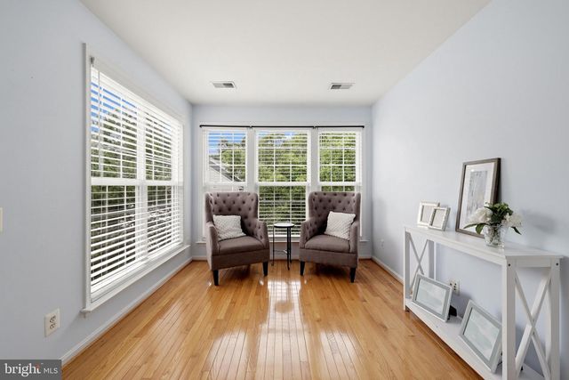 13928 GOTHIC DR, Centreville, VA 20121