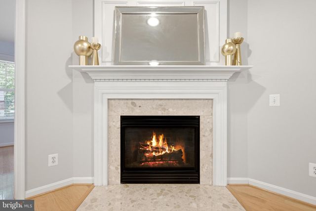 13928 GOTHIC DR, Centreville, VA 20121
