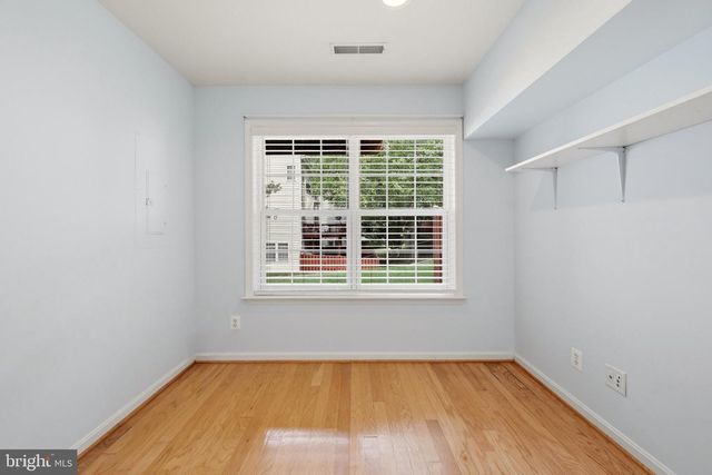 13928 GOTHIC DR, Centreville, VA 20121