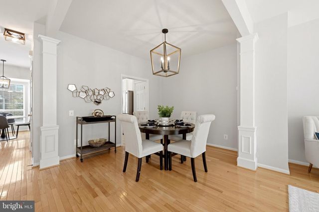 13928 GOTHIC DR, Centreville, VA 20121