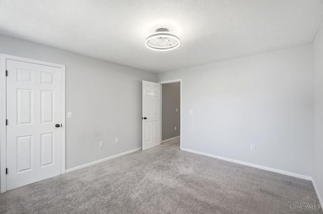 610 Carrington Place, Loveland, OH 45140