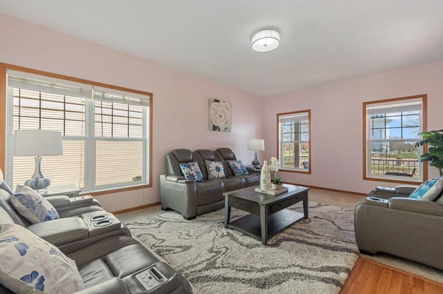 114006 Hundertmark Road, Chaska, MN 55318