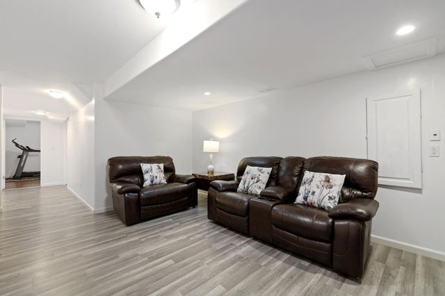 114006 Hundertmark Road, Chaska, MN 55318