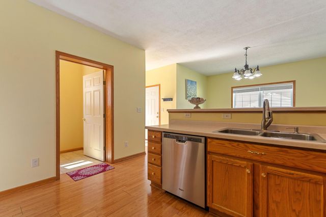 114006 Hundertmark Road, Chaska, MN 55318