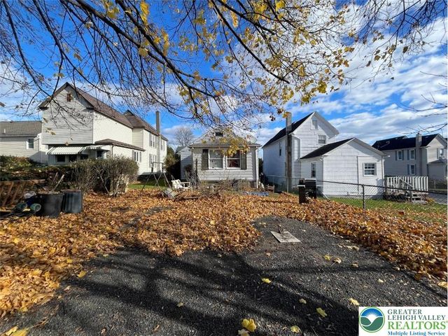 814 Charles Street, Luzerne, PA 18709