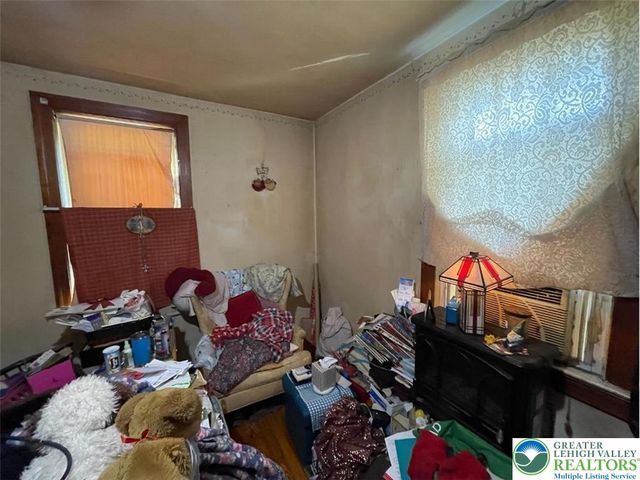 814 Charles Street, Luzerne, PA 18709