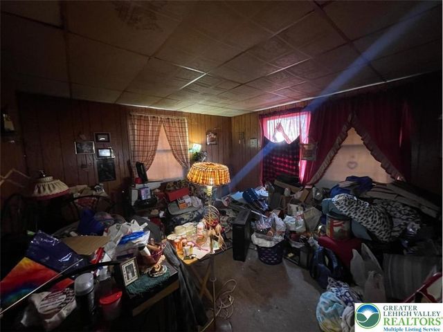 814 Charles Street, Luzerne, PA 18709