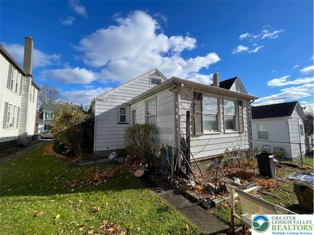 814 Charles Street, Luzerne, PA 18709