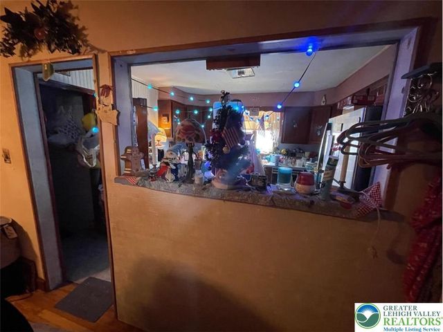 814 Charles Street, Luzerne, PA 18709