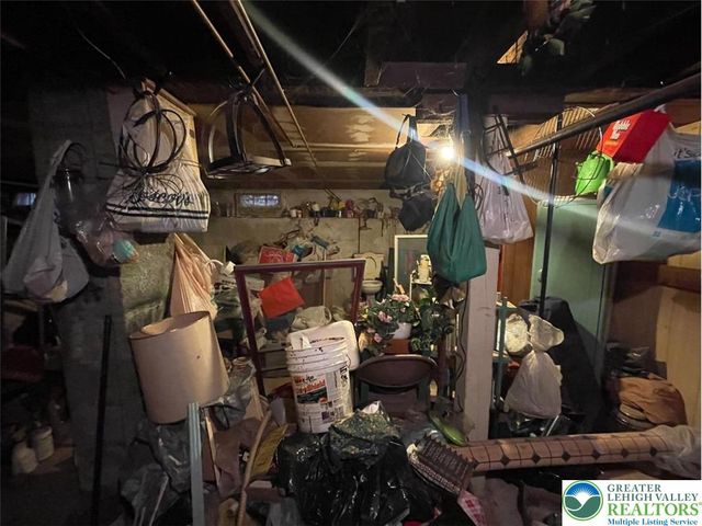 814 Charles Street, Luzerne, PA 18709