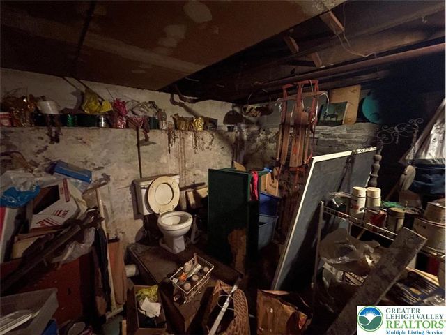 814 Charles Street, Luzerne, PA 18709