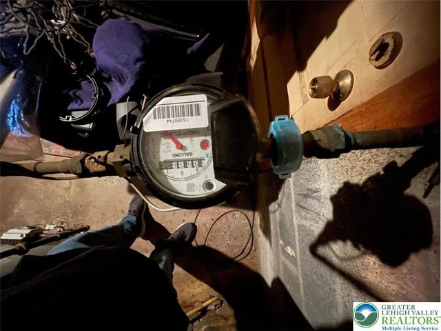 814 Charles Street, Luzerne, PA 18709