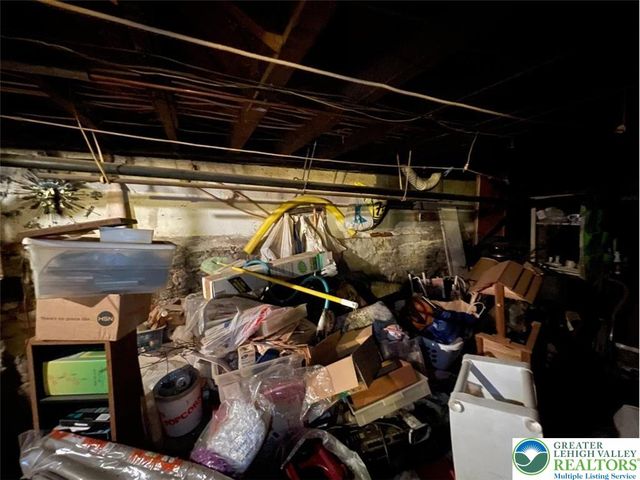 814 Charles Street, Luzerne, PA 18709