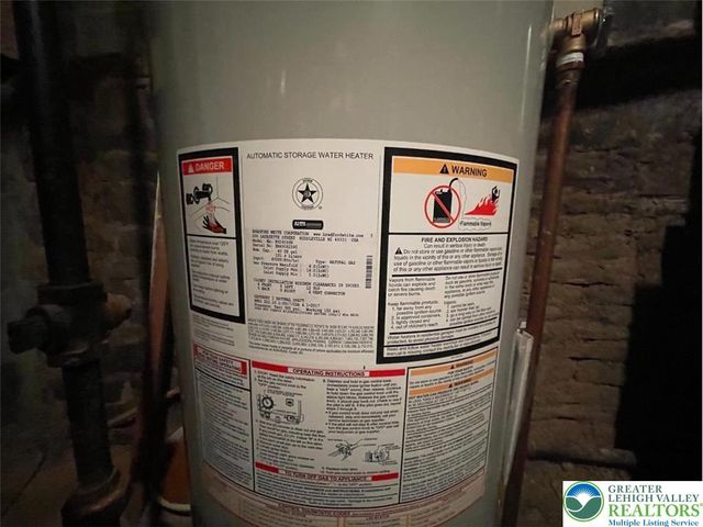 814 Charles Street, Luzerne, PA 18709