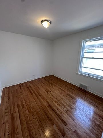 6204 S Mcvicker Avenue 1F, Chicago, IL 60638