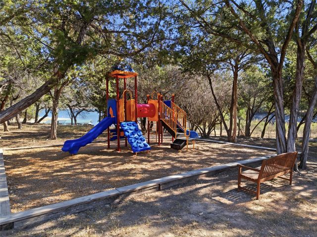 17700 Edgewood WAY 101, Jonestown, TX 78645