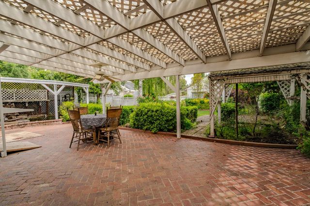 440 Stasal Ave, Jackson, CA 95642