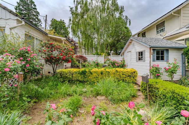 440 Stasal Ave, Jackson, CA 95642