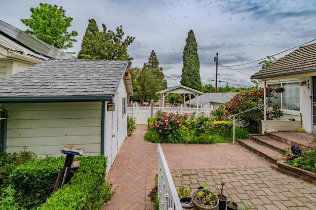 440 Stasal Ave, Jackson, CA 95642