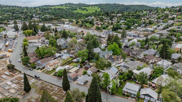 440 Stasal Ave, Jackson, CA 95642