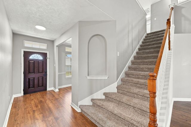 13911 Martinique Lane, Mont Belvieu, TX 77523